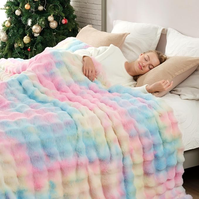 Cozy Bliss Faux Fur Throw Blanket - Image 3