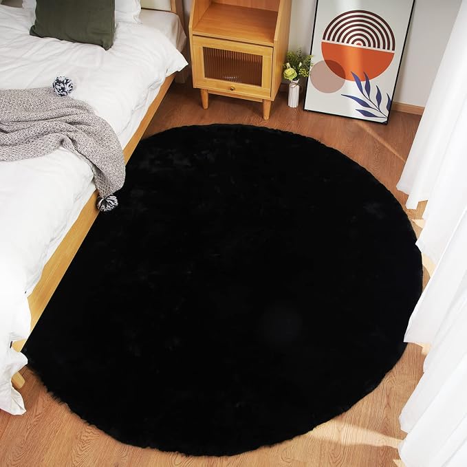 Ghouse Faux Rabbit Fur Round Rug 5ft Black Round Rugs - Image 2