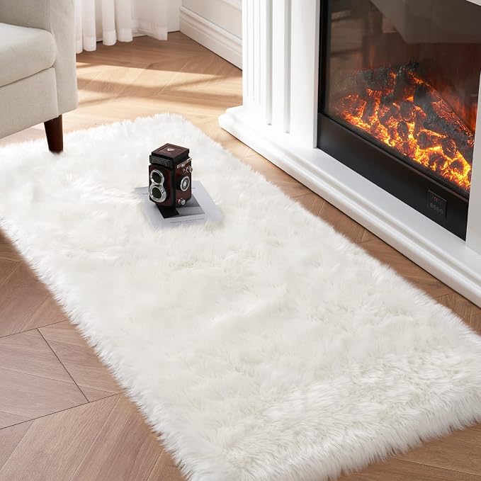 Faux Fur Rug, Ultra Soft Fuzzy Shag Rug by Tangsoo