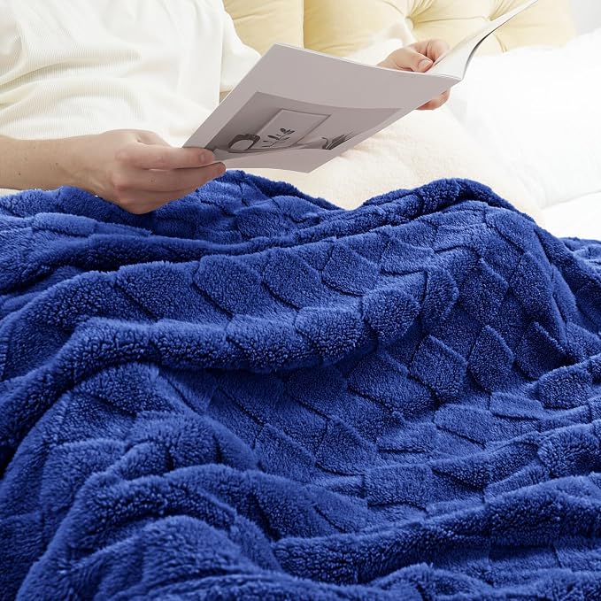Exclusivo Mezcla Fleece Throw Blanket - Image 4