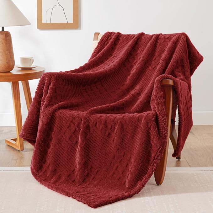EXQ Home Fleece Throw Blanket for Couch or Bed by EXQHomeTexitleCoLtd