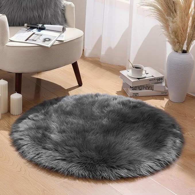 Ashler Faux Fur Rug by AshlerHomeDeco