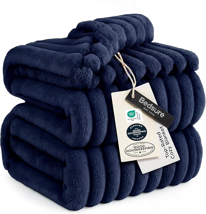 Bedsure GentleSoft Navy Blue Full Blanket by BEDSURE
