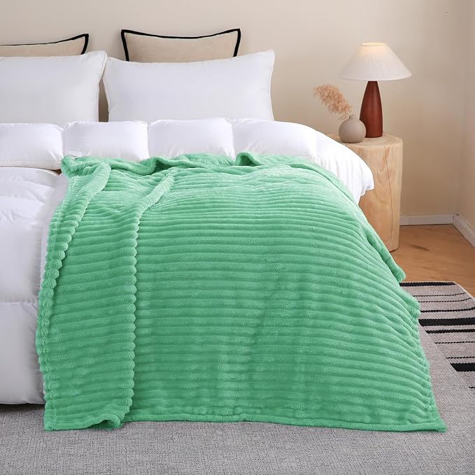 Mint Green Fleece Throw Blanket 50”×60” - Image 4