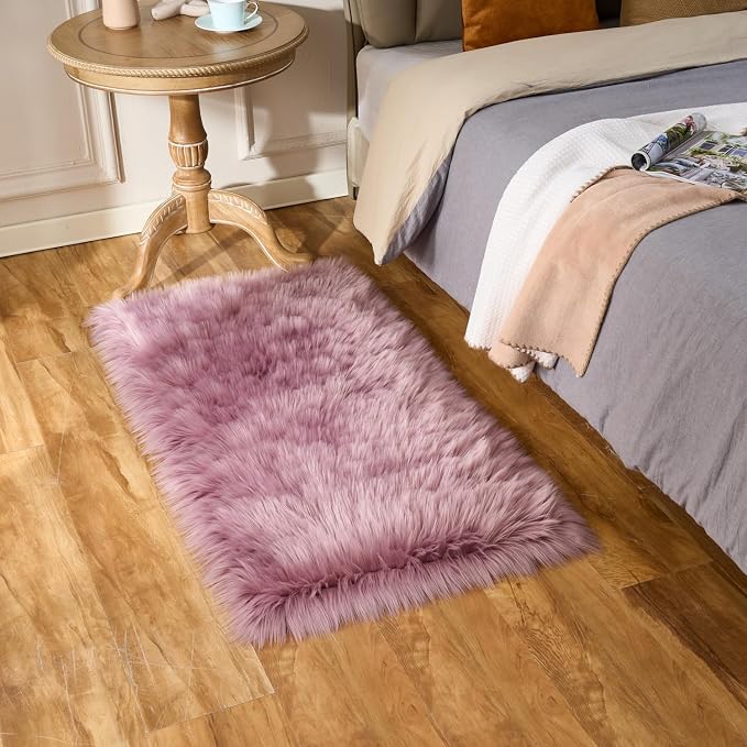 EasyJoy Ultra Soft Fluffy Shaggy Area Rug Faux Fur Rug Chair Cover Seat Pad - Image 2