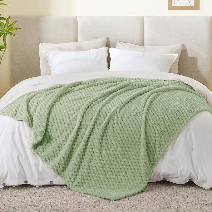 BEDELITE Fleece Blanket - Image 7