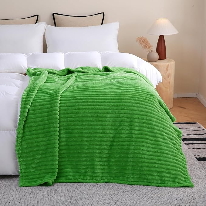 Bright Green Fleece Throw Blanket 60”×80” - Image 4