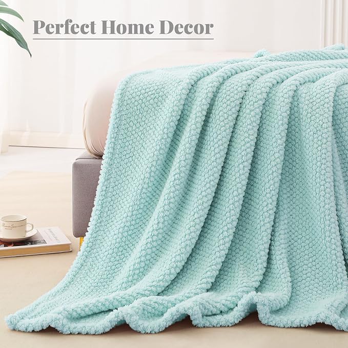 Whale Flotilla King Size Fuzzy Fleece Blanket - Image 7