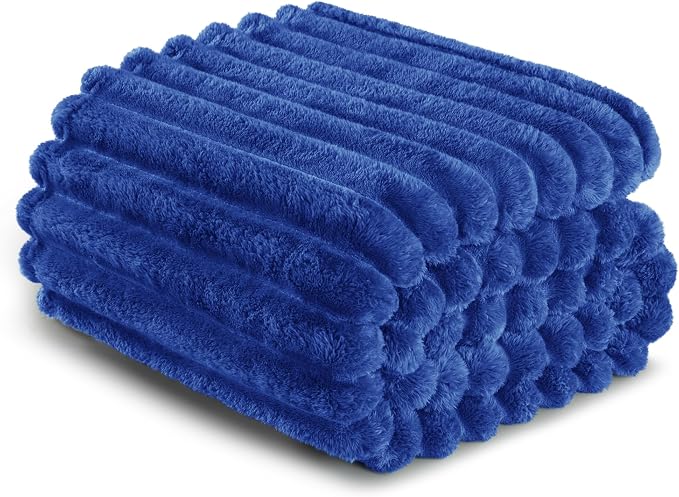 Exclusivo Mezcla Queen Size Flannel Fleece Blanket, Super Soft Striped Jacquard - Image 7