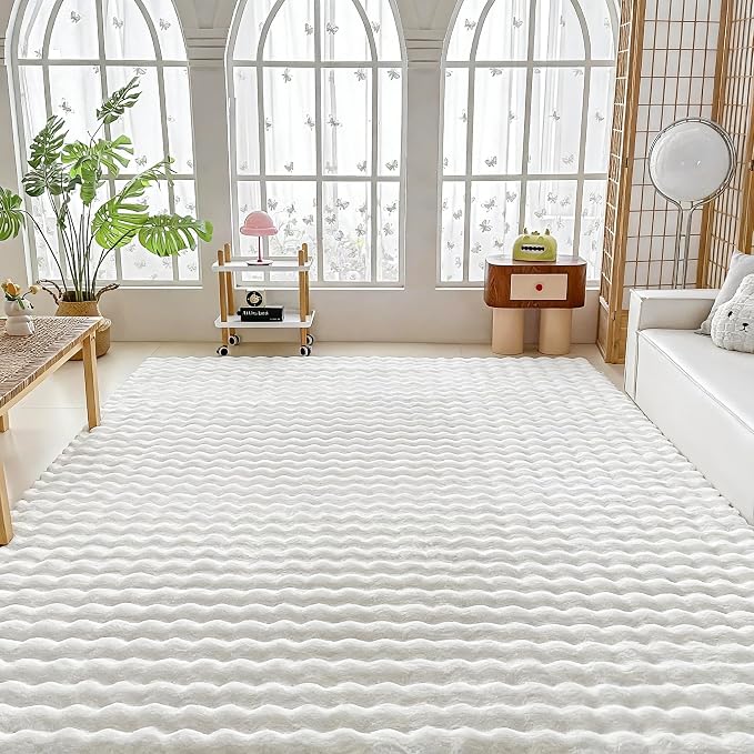 White Rabbit Plush Rug 6'x9', Fluffy Faux Fur Shaggy Area Rug by CHOVY