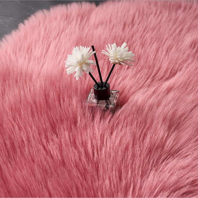 EasyJoy Ultra Soft Fluffy Shaggy Area Rug Faux Fur Rug Chair Cover Seat Pad - Image 7