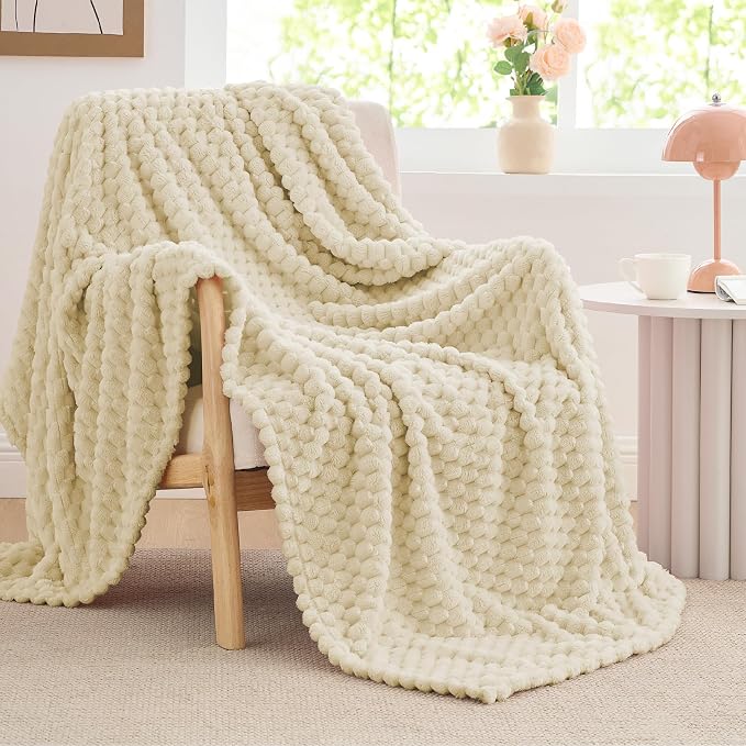 BEDELITE Fleece Throw Blanket for Couch & Bed - Image 8