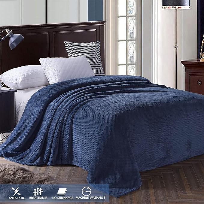 Exclusivo Mezcla Fleece Bed Blanket Twin Size, Super Soft and Warm Blankets - Image 3