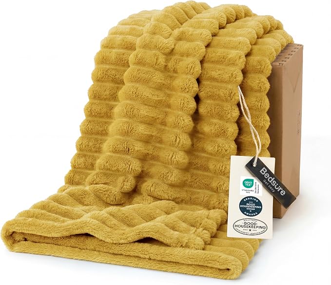 Bedsure GentleSoft Yellow Fleece Blanket by BEDSURE