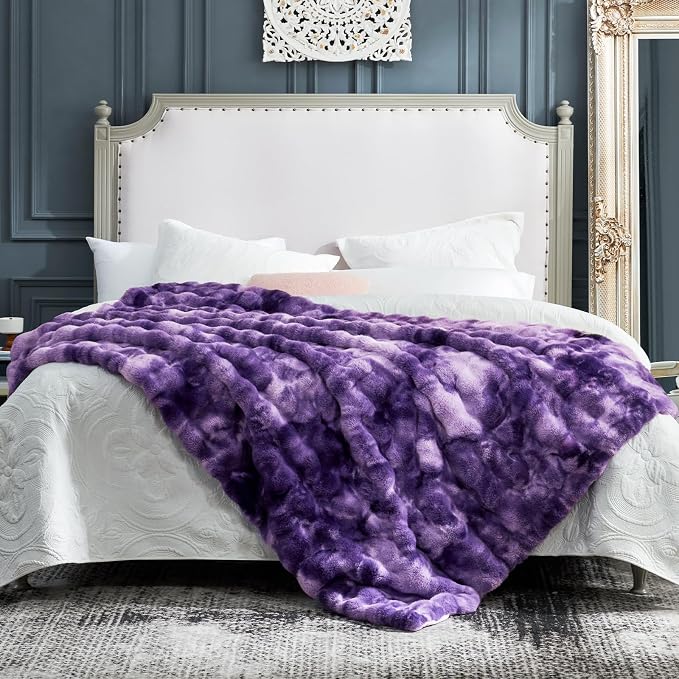 Cozy Bliss Faux Fur Throw Blanket - Image 3