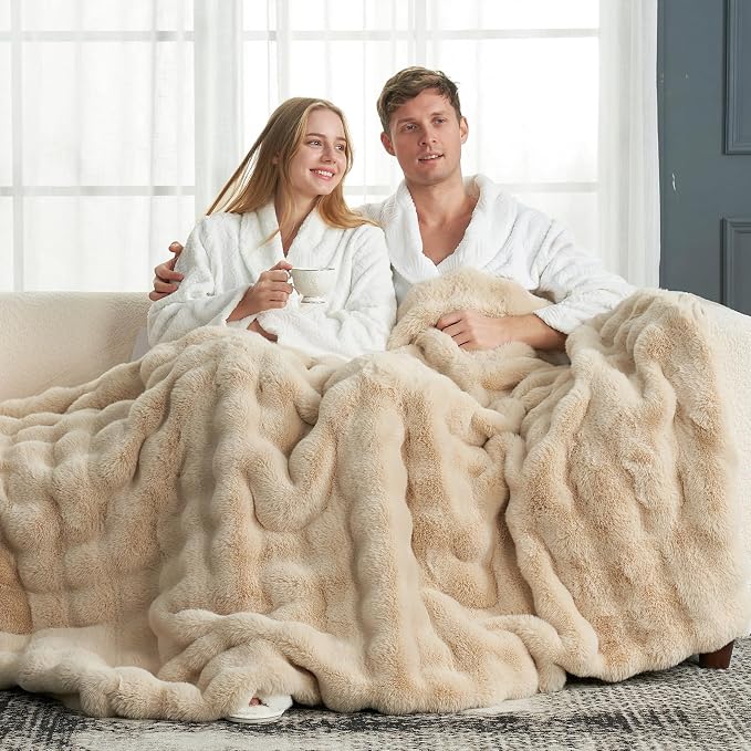 Cozy Bliss Faux Fur Throw Blanket - Image 2