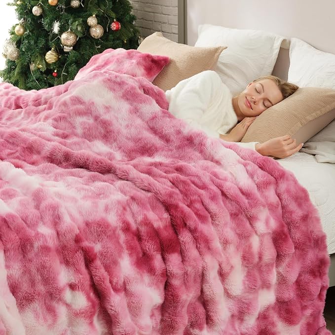 Cozy Bliss Faux Fur Throw Blanket - Image 3