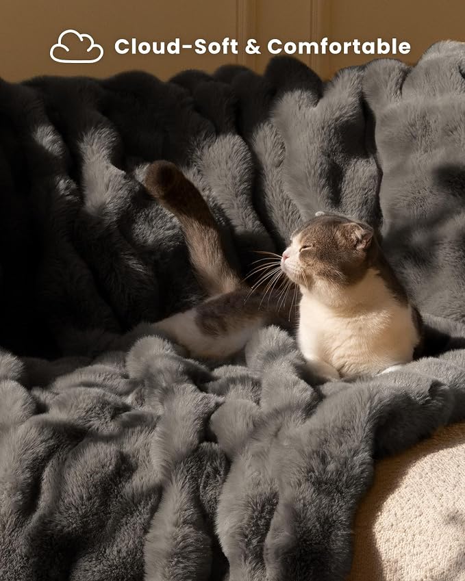 Ultra Soft Cozy Faux Fur Throw Blanket-Fuzzy Plush Thick Bubble Blanket - Image 3