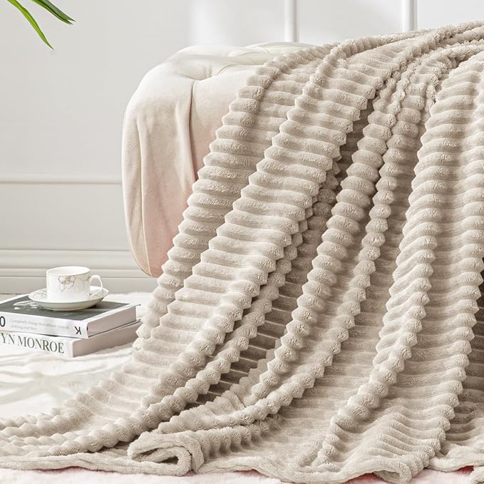 BEDELITE Fleece Throw Blanket for Couch – 3D Ribbed Jacquard Soft and Warm by BEDELITE