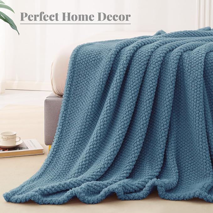 Whale Flotilla Queen Size Fuzzy Fleece Blanket, Fluffy Warm Soft Jacquard Bed - Image 7