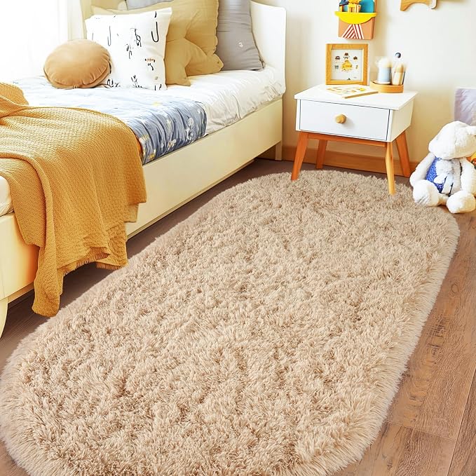 Pionblank Fluffy Area Rug for Bedroom 3.3'x6.2', Shag Oval Rug for Bedside by PIONBLANK