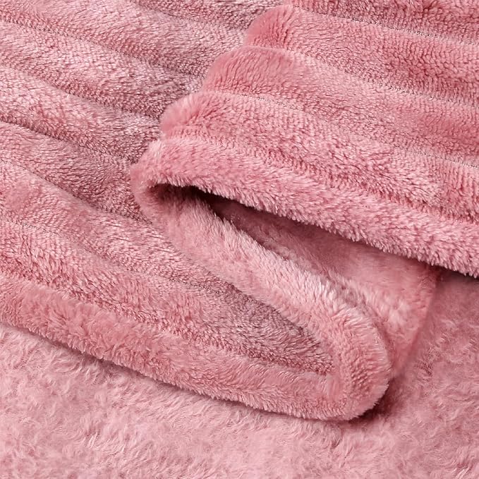 BEDELITE Fleece Blanket Queen Size – 3D Ribbed Jacquard Soft and Warm - Image 5