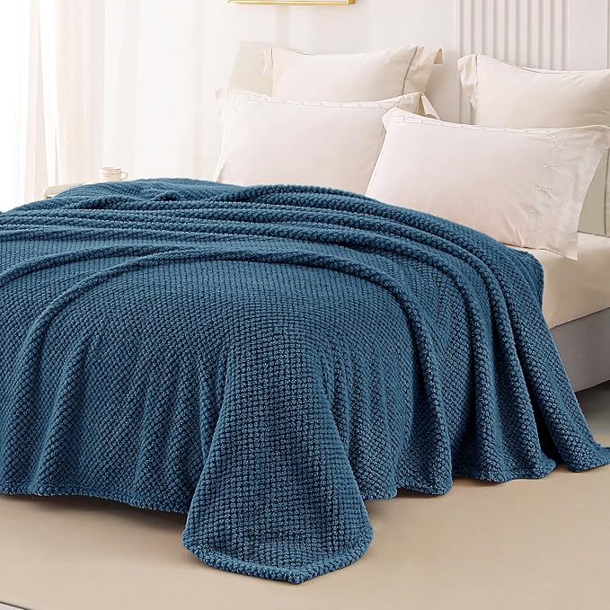 Whale Flotilla Twin Size Fuzzy Fleece Blanket - Image 4
