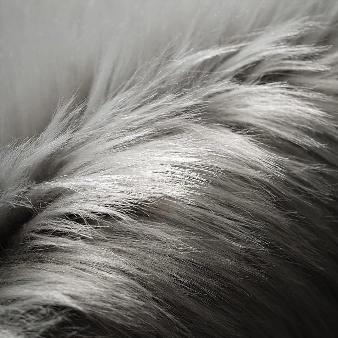SERISSA 6x9 Fluffy Grey Faux Fur Area Rug - Image 3