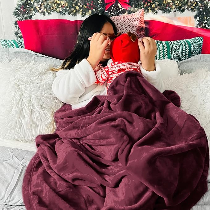 Bedsure GentleSoft Fleece Throw Blanket Burgundy Red - Image 5