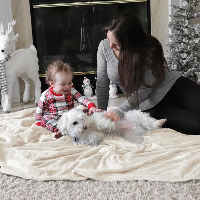 Bedsure Fleece Throw Blanket for Couch Cream - Image 8