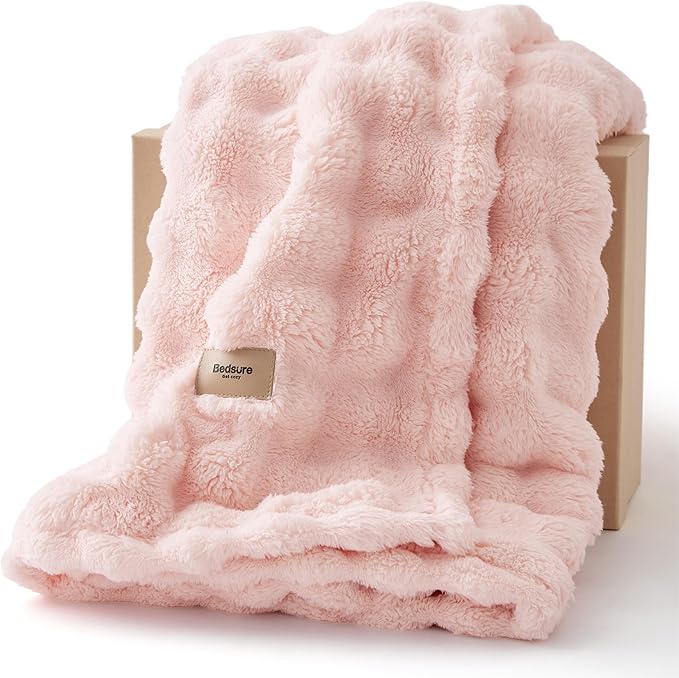 Bedsure 3D Fleece Bubble Blanket by BEDSURE