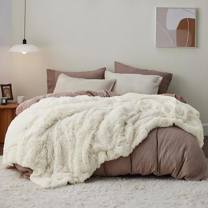 Bedsure GentleSoft Fluffy Cream Blankets Queen Size by BEDSURE
