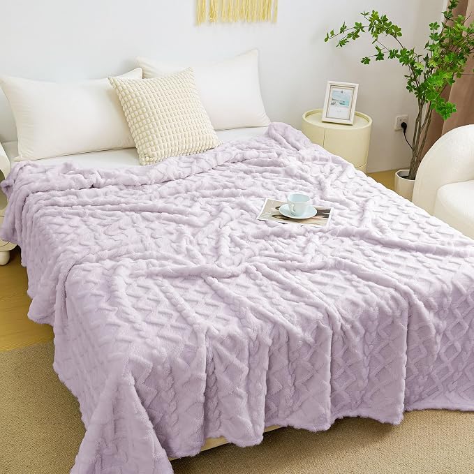 Aganear Flannel Throw Blanket - Image 5