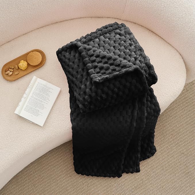 BEDELITE Fleece Throw Blanket for Couch & Bed - Image 6
