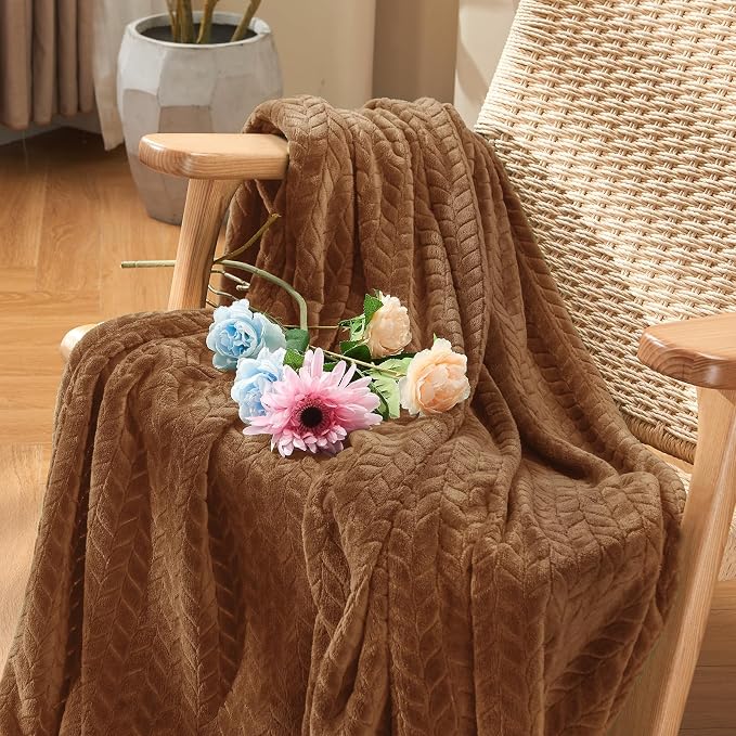 inhand Fleece Twin Blanket for Bed Chocolate Brown Throw Blanket for Couch - Image 6