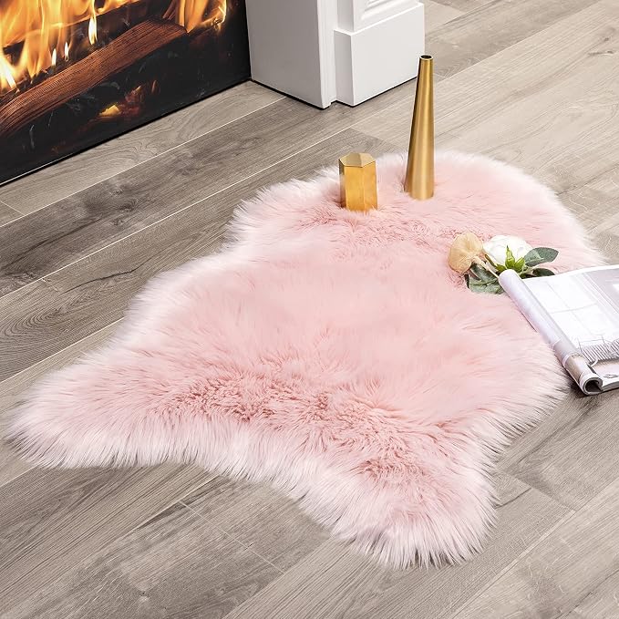 MIULEE Fluffy Rug Soft Shaggy Faux Fur Area Rug Luxury Plush Sheepskin Carpet by MIULEE