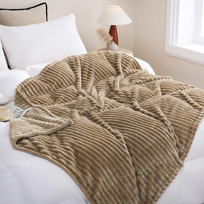 Tan Fleece Throw Blanket 108”×90” - Image 2