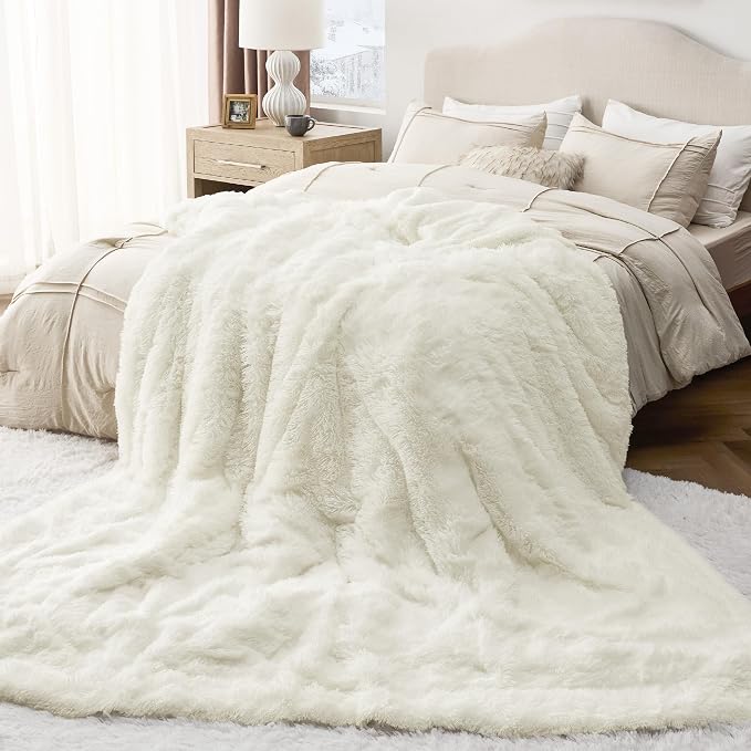 Bedsure GentleSoft Fluffy Cream Blankets Queen Size - Image 7