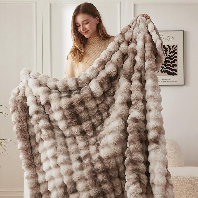 COOVA Faux Fur Throw Blanket for Couch, Cozy Soft and Fuzzy Plush Rabbit Fur - Image 4