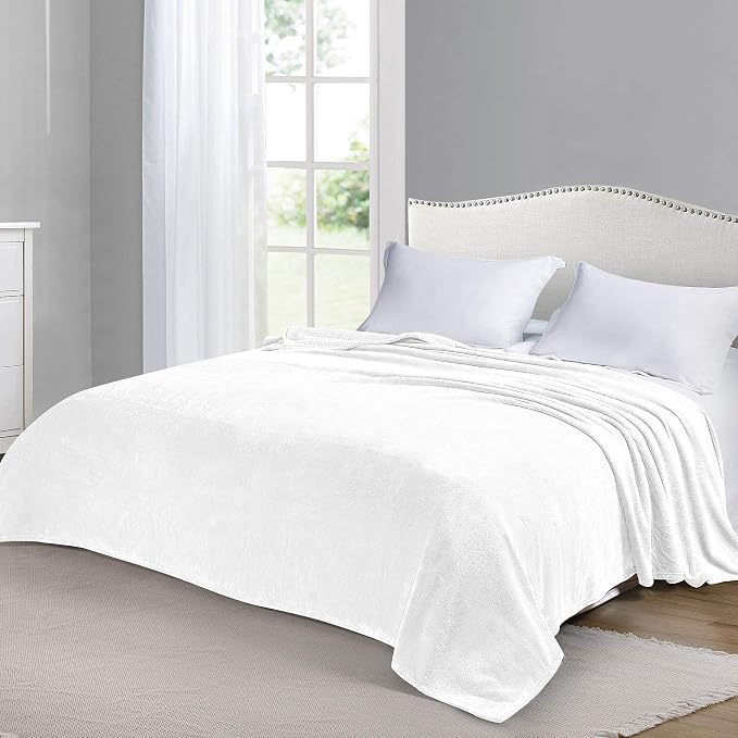 BEDELITE Fleece Blanket Twin Size White Throw Blanket - Image 9