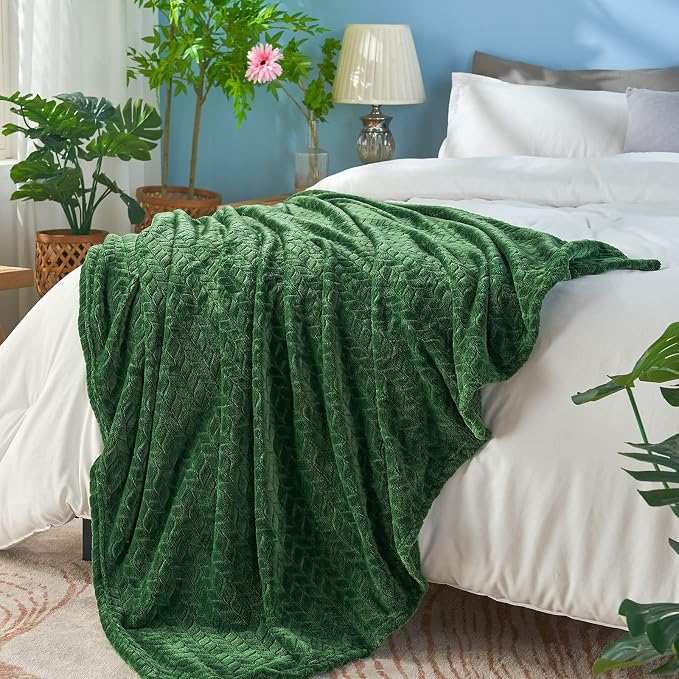 inhand Fleece Queen Blanket for Bed, Super Soft Flannel Cozy Queen Bed Blanket - Image 3