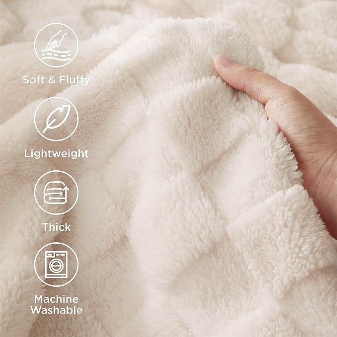 Bedsure GentleSoft Blankets Queen Size - Image 3