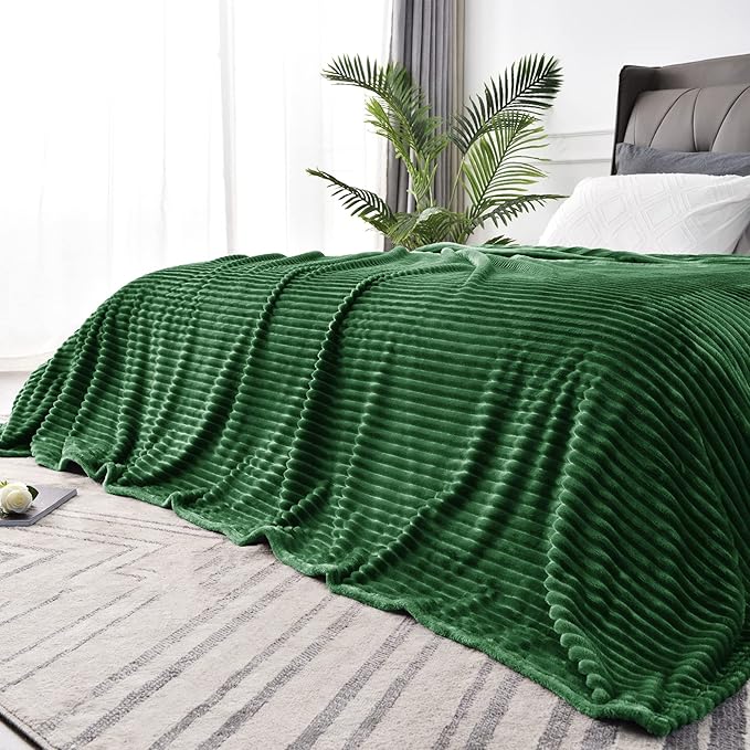 BEDELITE Fleece Blanket Queen Size – 3D Ribbed Jacquard Soft and Warm by BEDELITE