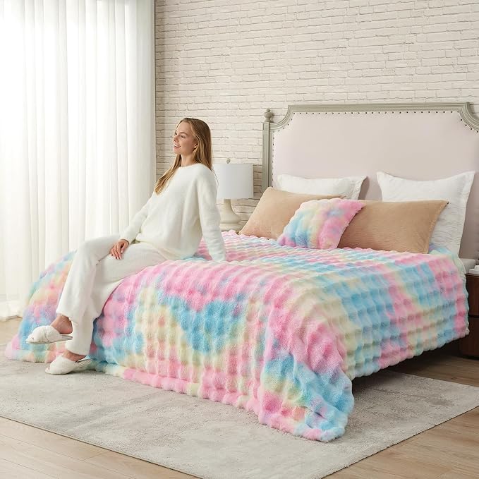 Cozy Bliss Faux Fur Throw Blanket - Image 2
