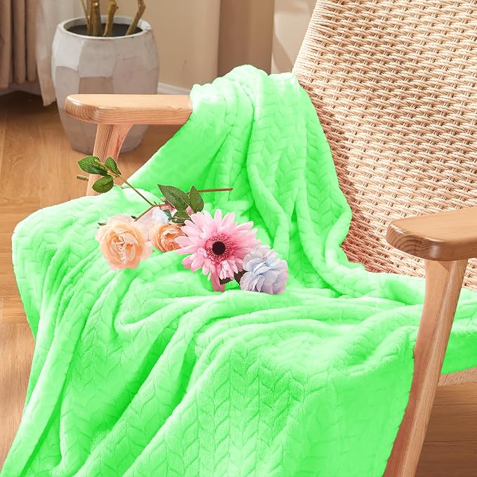 inhand Mint Green Fleece Throw Blanket - Image 2