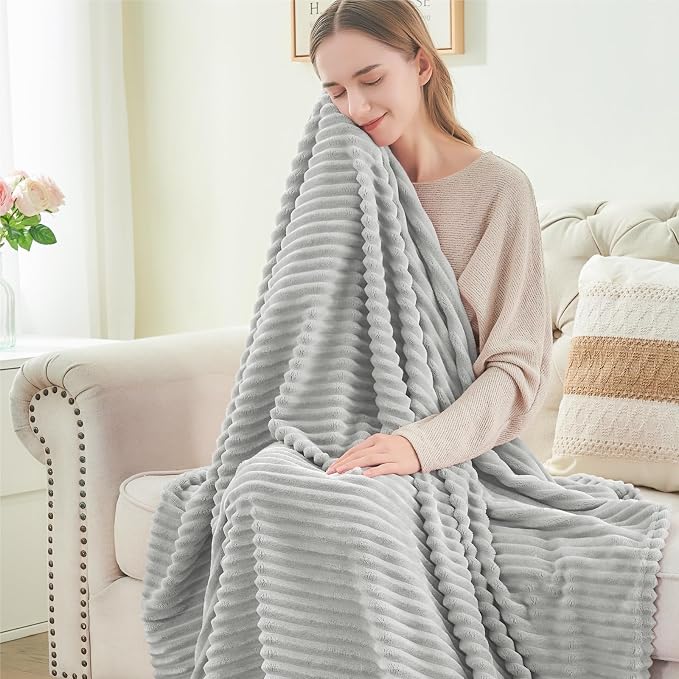 BEDELITE Fleece Blanket Twin Size – 3D Ribbed Jacquard Soft and Warm Decorative - Image 4