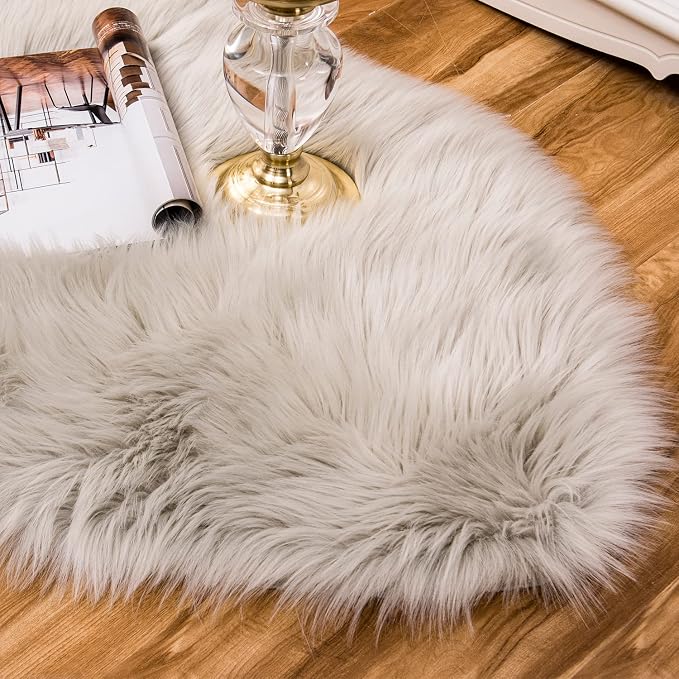 EasyJoy Ultra Soft Fluffy Shaggy Area Rug Faux Fur Rug Chair Cover Seat Pad - Image 6