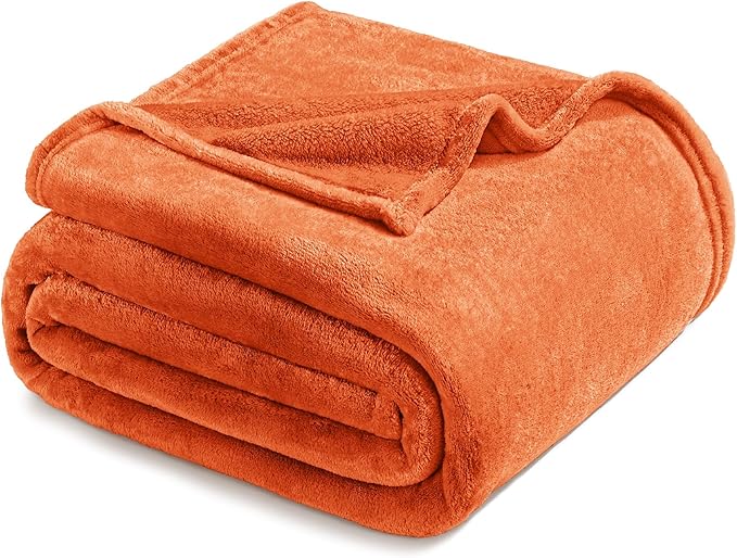 Exclusivo Mezcla Fleece Blankets Queen Size by ExclusivoMezcla