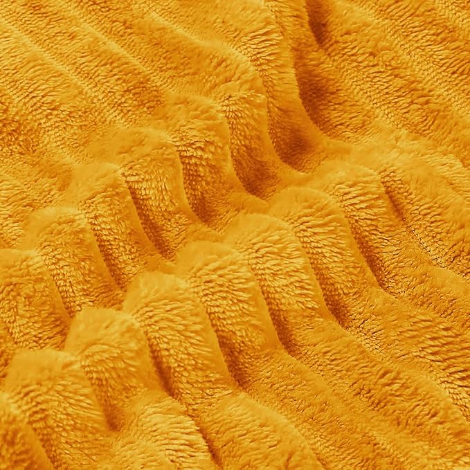BEDELITE Fleece Blanket - Image 5