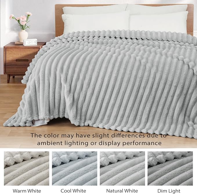 Exclusivo Mezcla Striped Twin Size Fleece Blanket - Image 3